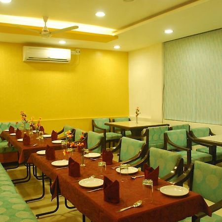 Hotel Sagar Kinara Mālvan 외부 사진